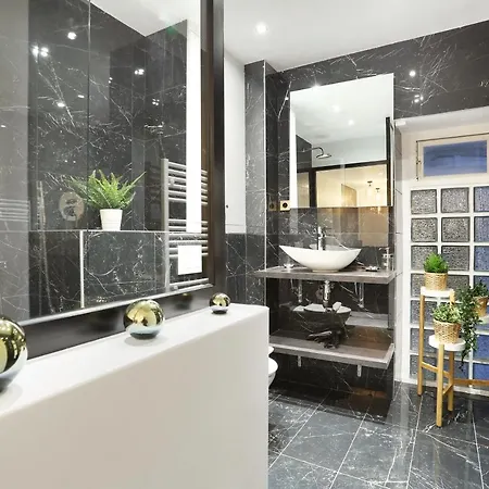 Apartment Rent A - St Honore